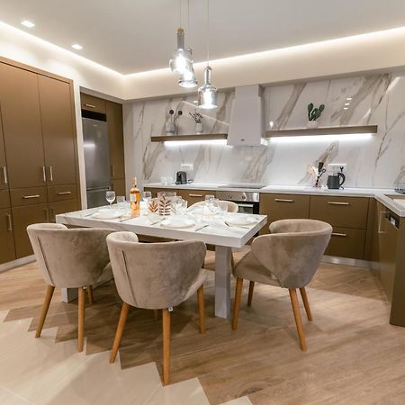 Brand New Elegant Suite Platánion Exterior photo