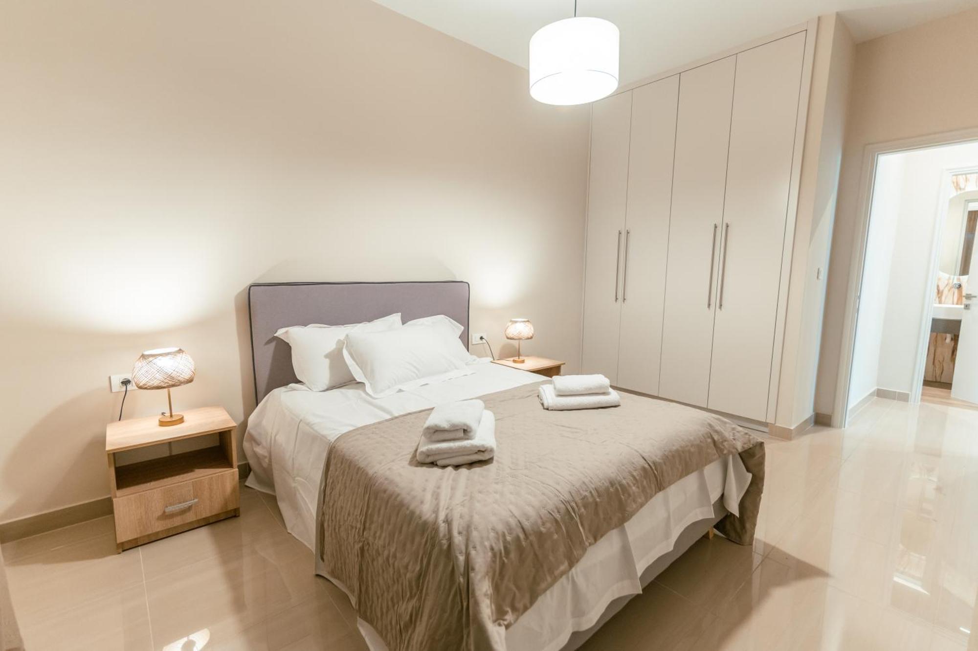 Brand New Elegant Suite Platánion Exterior photo