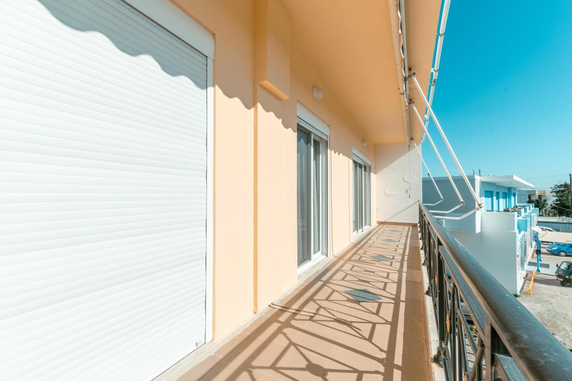 Brand New Elegant Suite Platánion Exterior photo