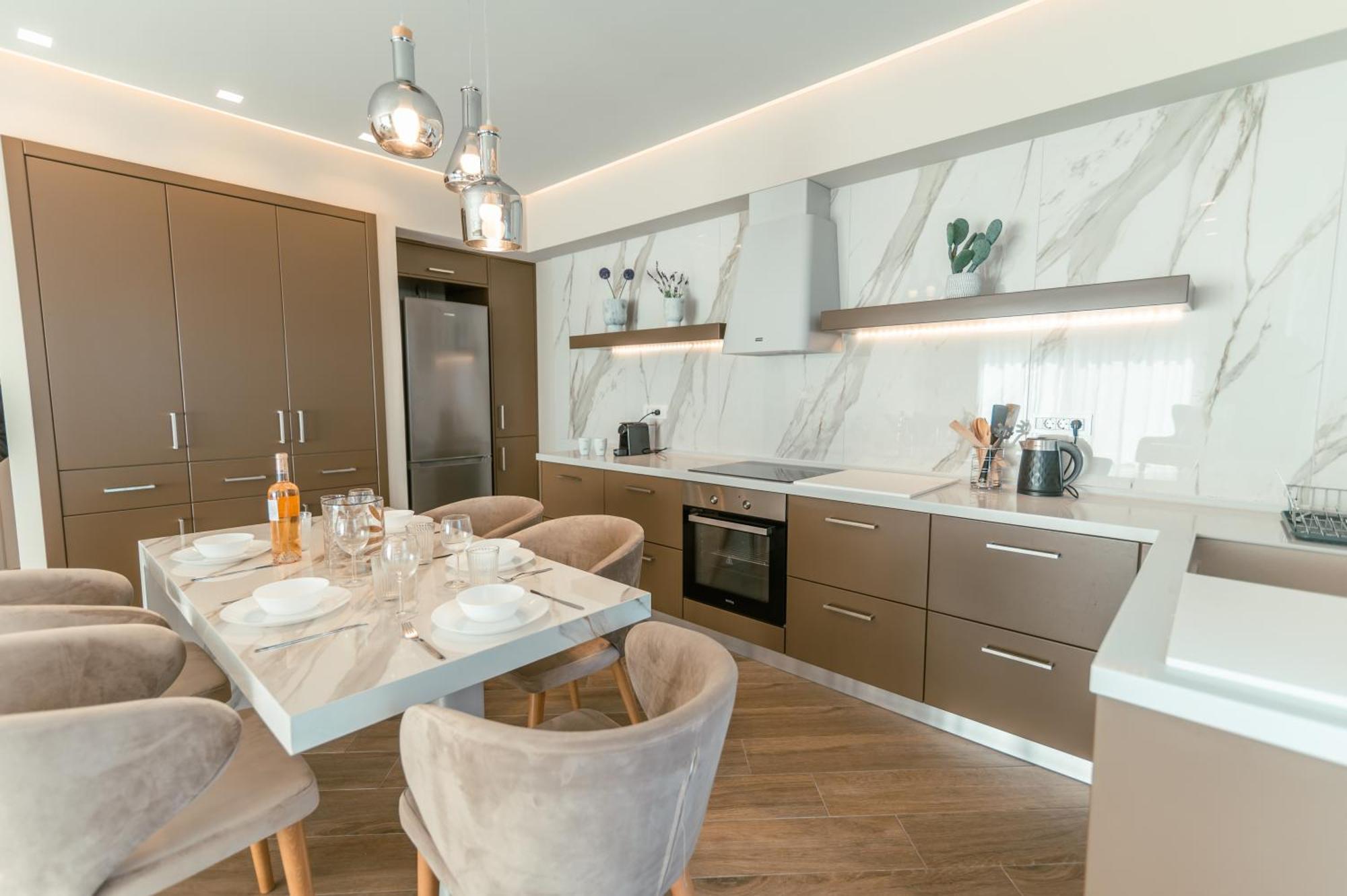 Brand New Elegant Suite Platánion Exterior photo