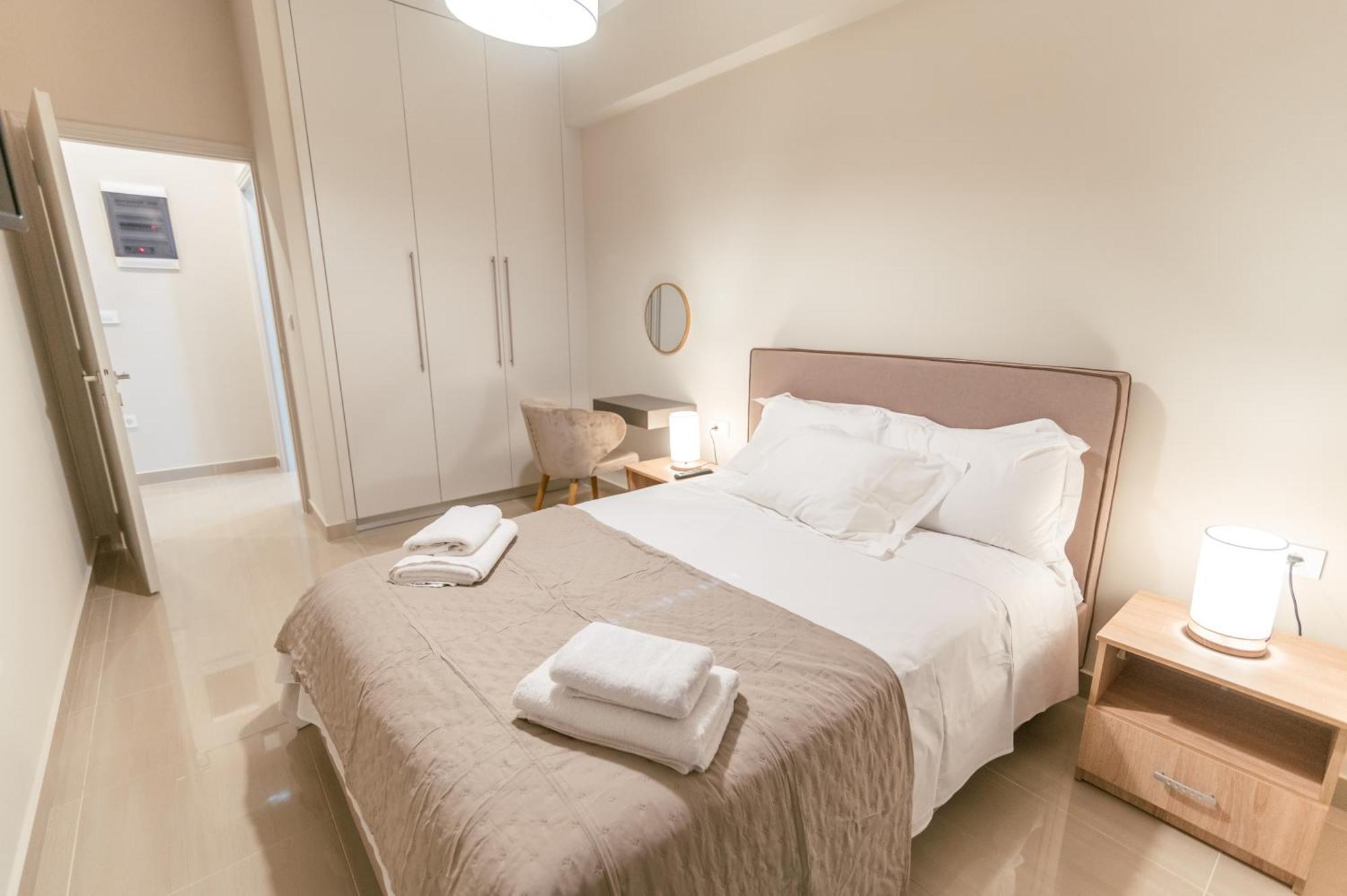 Brand New Elegant Suite Platánion Exterior photo
