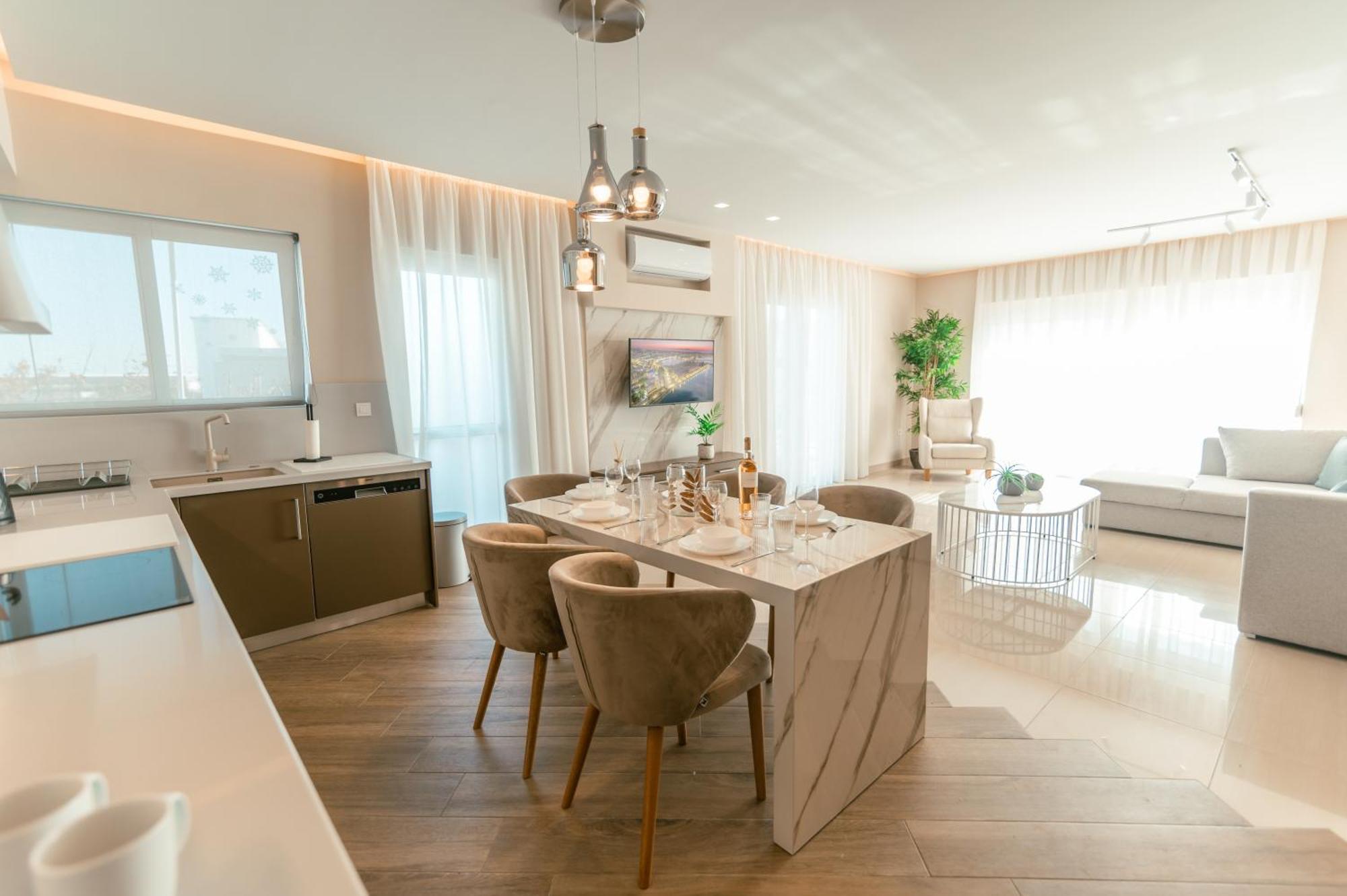 Brand New Elegant Suite Platánion Exterior photo