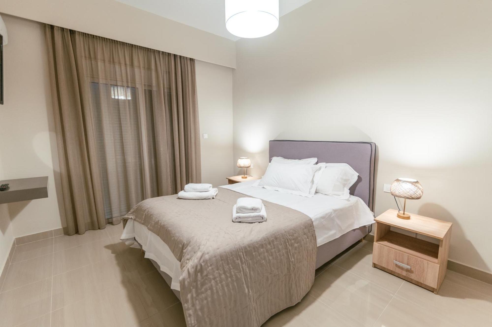 Brand New Elegant Suite Platánion Exterior photo